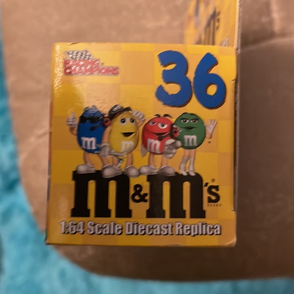 Car - Picture 3 of 4